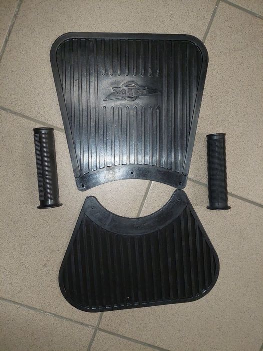 Nowy zestaw naprawczy chlapacze+gumy kierownicy wsk125 175 pl