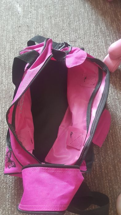 Продам две сумки для детской спортивной формы