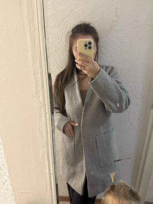 Пальто шерстяне zara