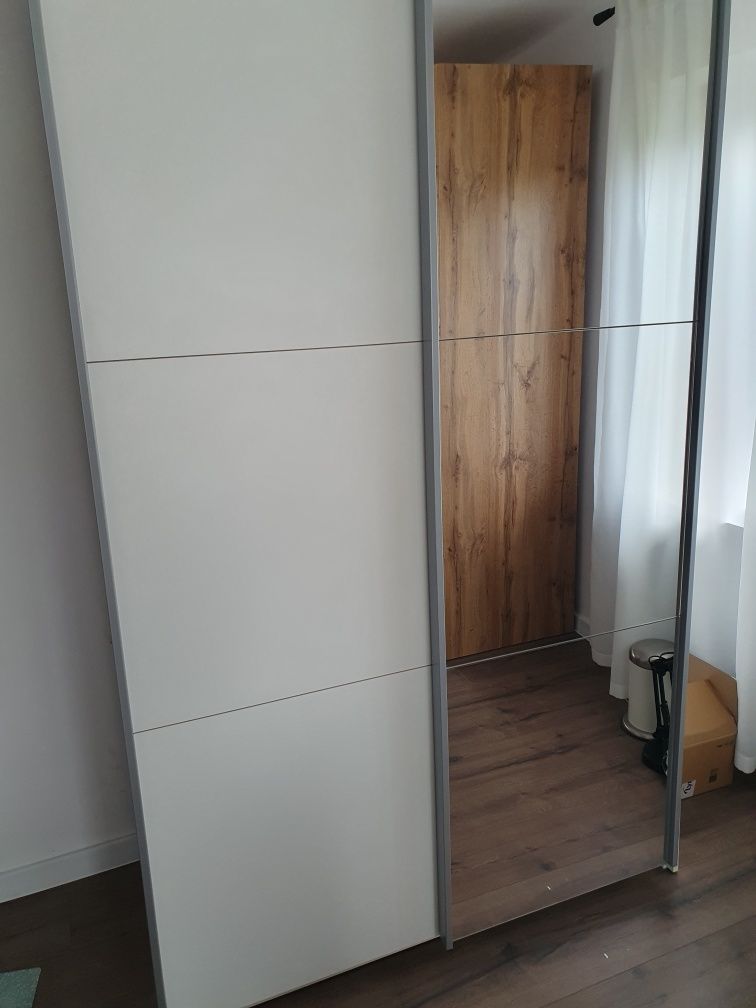 Szafa przesuwna z lustrem 120x200x60