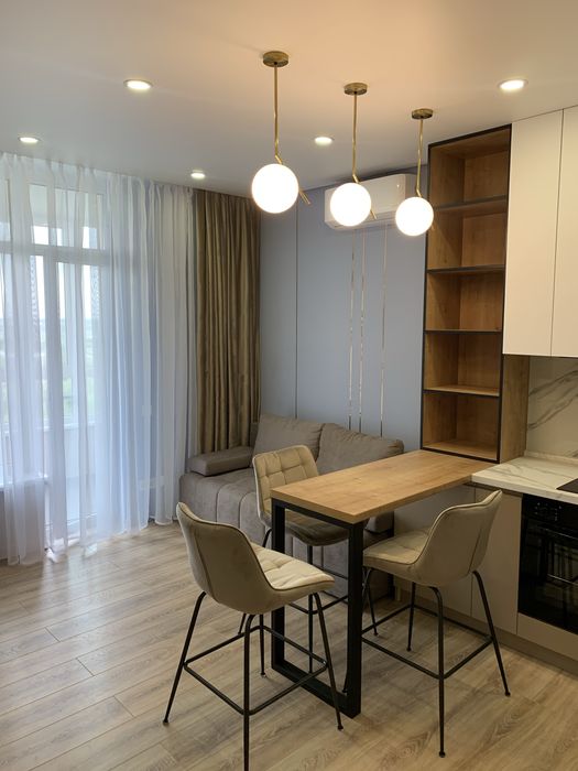 Оренда видової 1к квартири ЖК Медовий, генератор