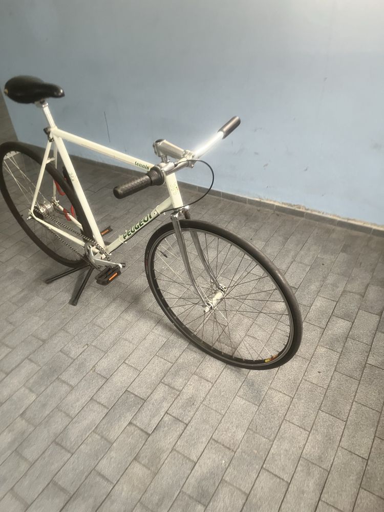 Bicicleta peugeot shimano Nexus 7.  fixie single speed