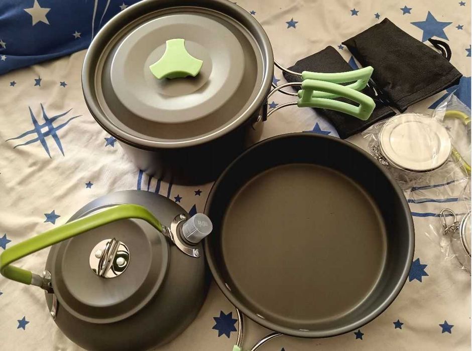 Duży Zestaw Naczynia Turystyczne Na Wyjazd Kemping Biwak Komplet