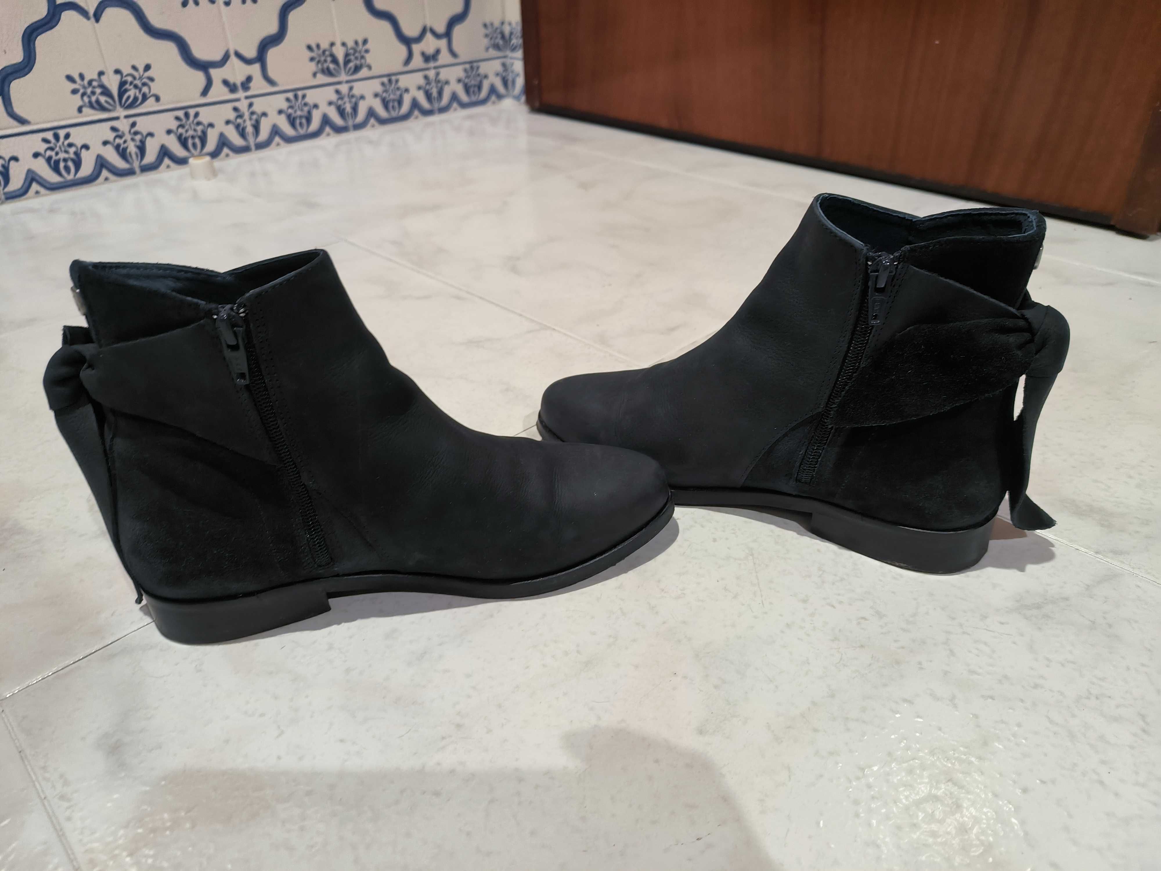 vendo Sandálias + Botas cubanas e salsa