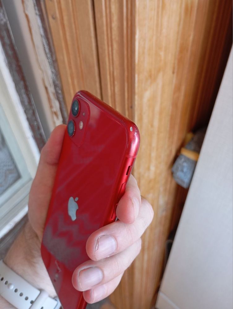 Iphone 11 64 RED