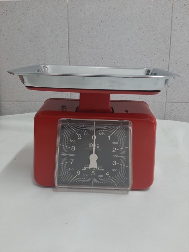 Balança antiga de cozinha