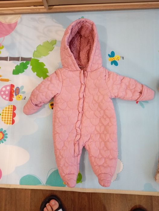 Набір теплих- зимових дитячих речей 2-6 місяці,для дівчинки