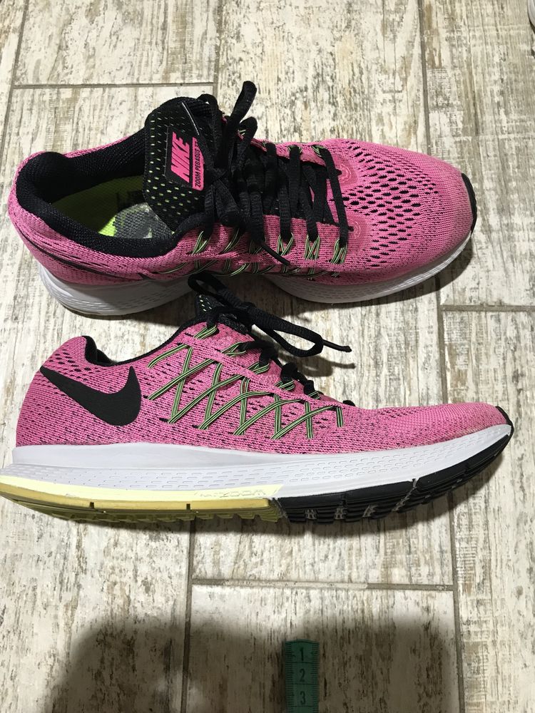 Кросівки жіночі бігові або в зал 40р Nike Zoom Pegasus