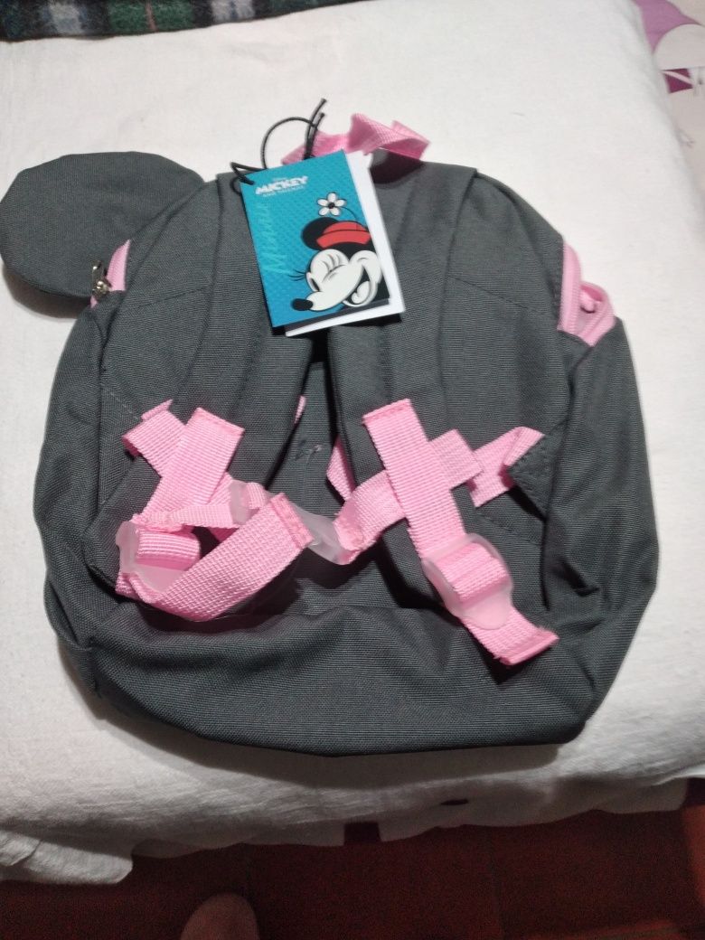 Mochila minnie nova