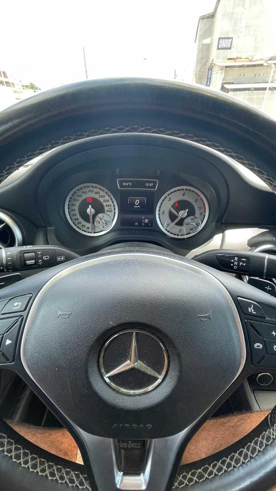 Mercedes-Benz Classe A180d 2014 Cx. Automática