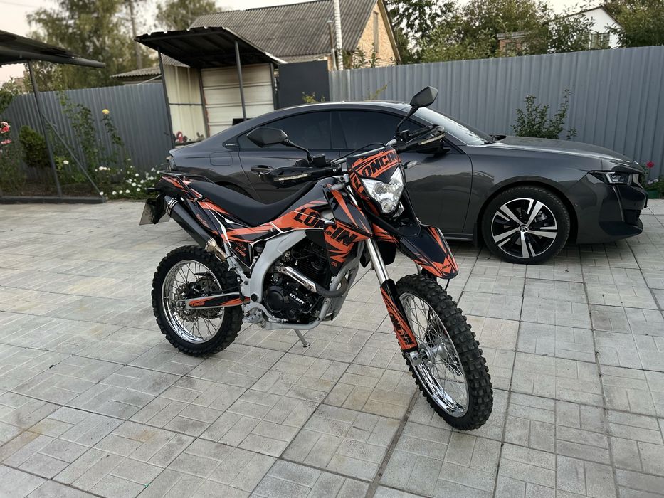 Мотоцикл Loncin LX250GY-3