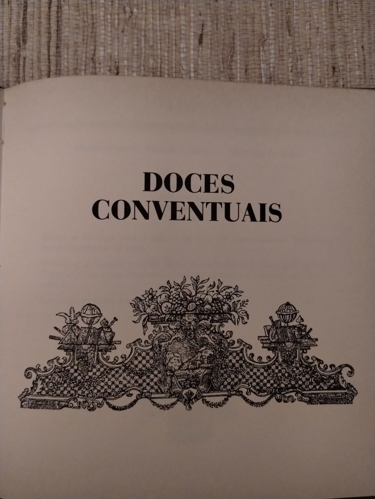 Livro Doces Conventuais e Licores Maria de Lourdes Modesto