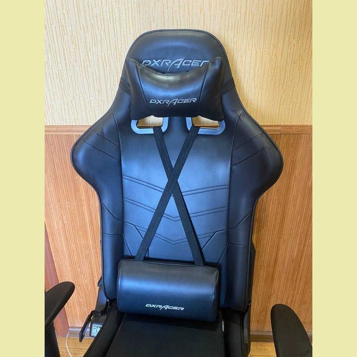 Крісло для геймера DXRacer P Series PU шкіра, нейлонова основа Чорне