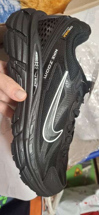 Кроссовки Nike Gore-tex