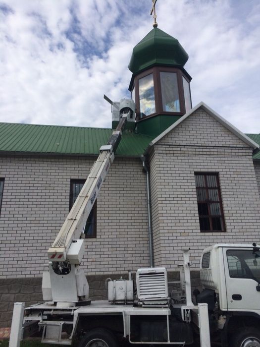 Услуги,Аренда автовышек16-28 метров Киевская область