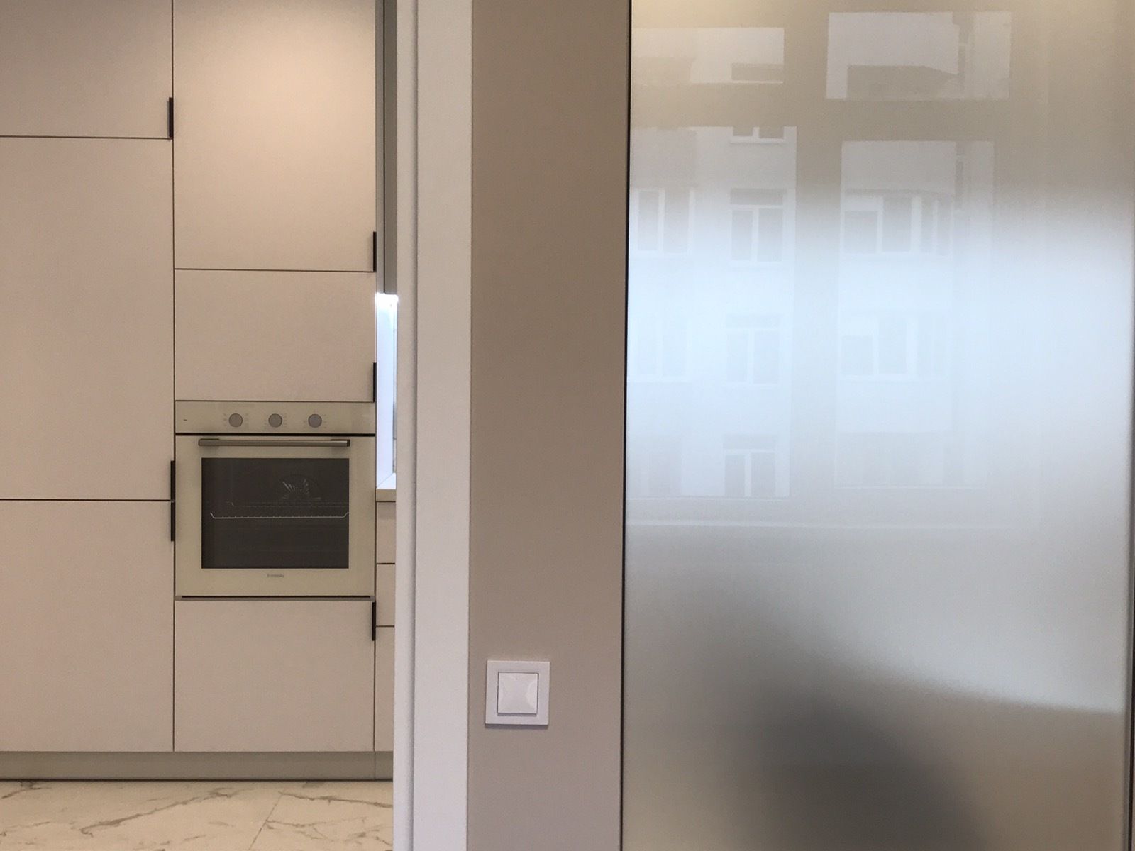 Продаж 2к квартири 57 кв. м на вул. Київська