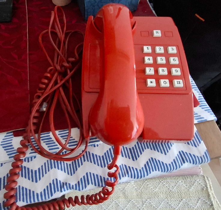 Telefone de rede fixa IXT modelo ET 264014 S Ano 1993