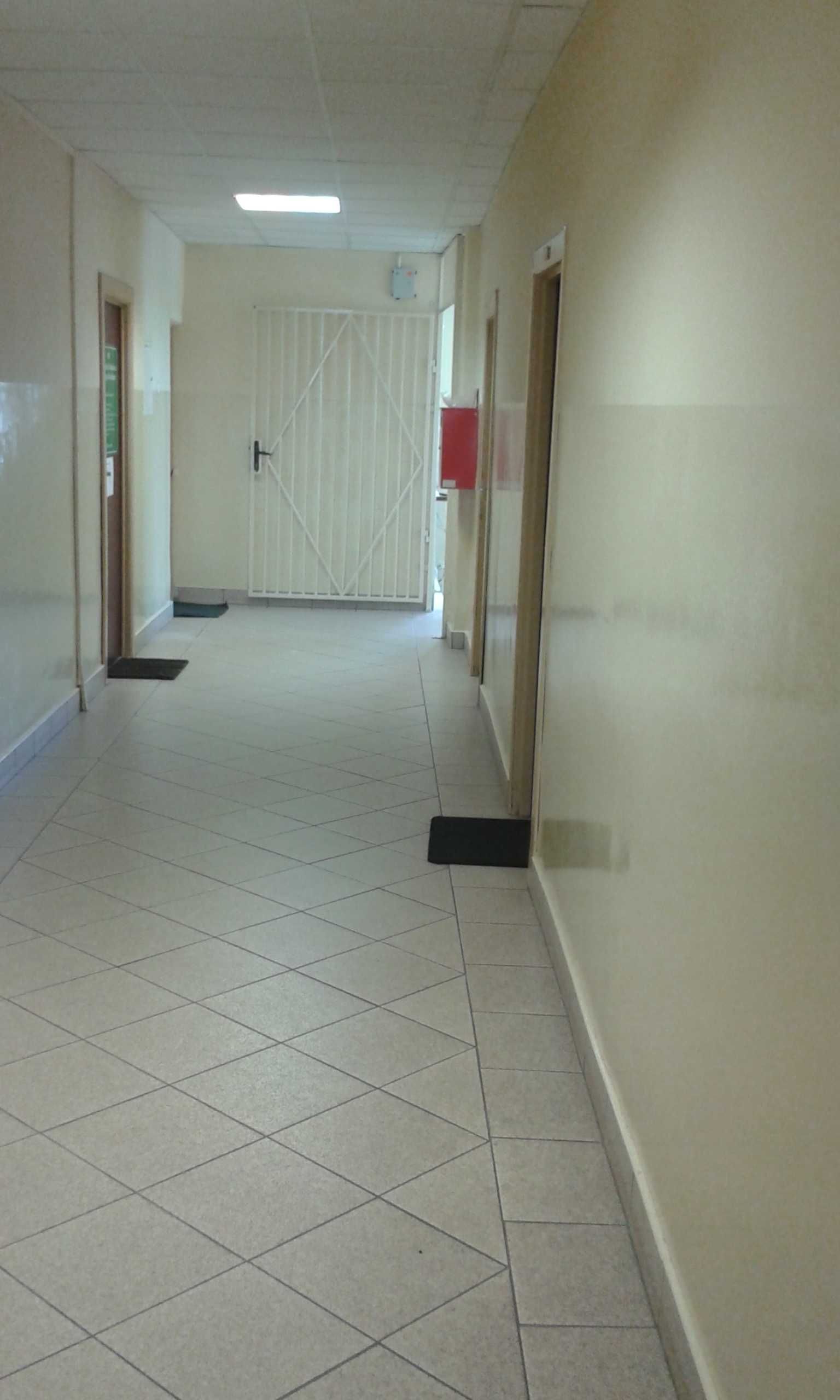 BIURO 42m2  Bezpośrednio
