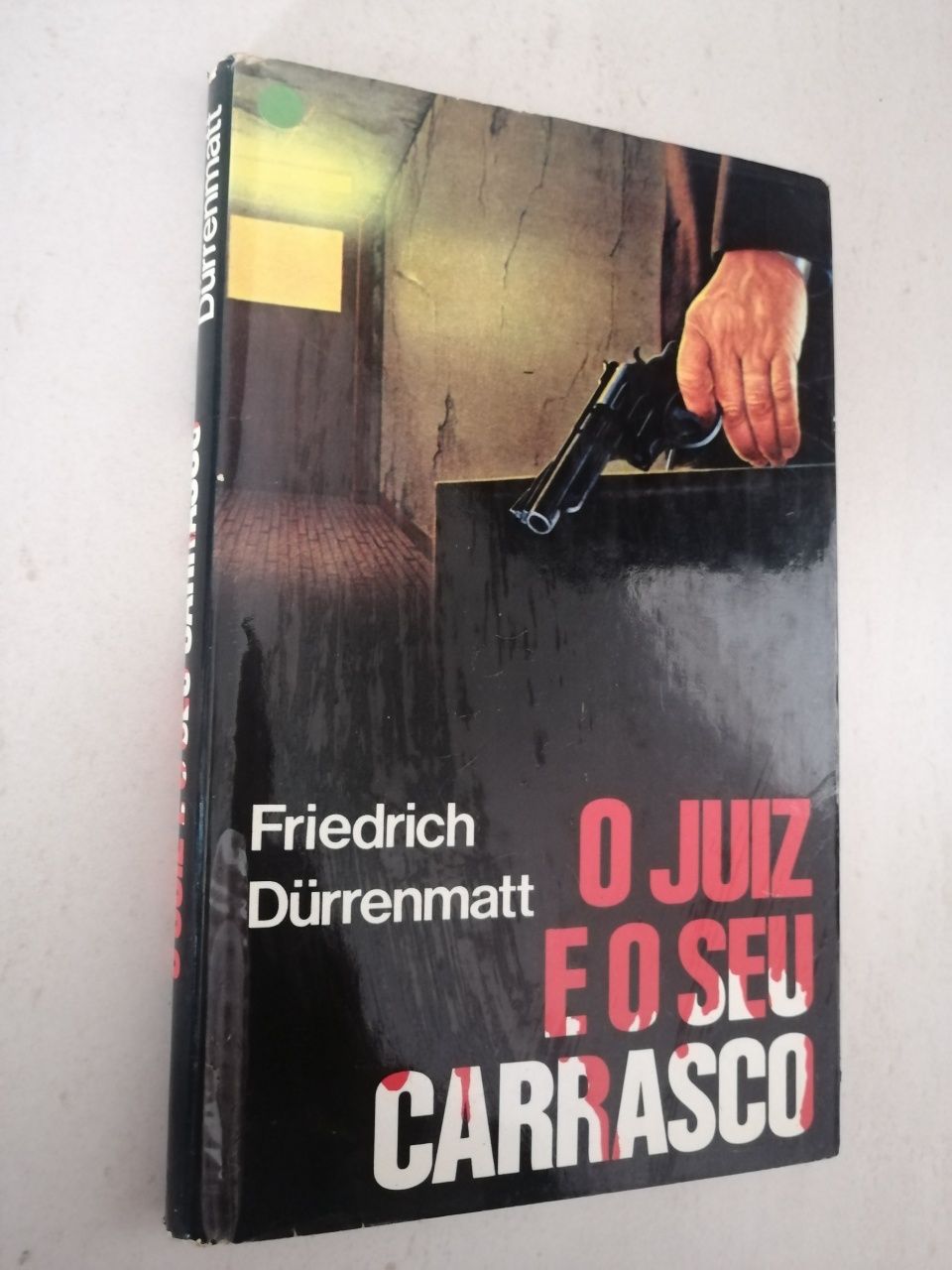 Livro o juiz e o seu carrasco de Friedrich Dürrenmatt