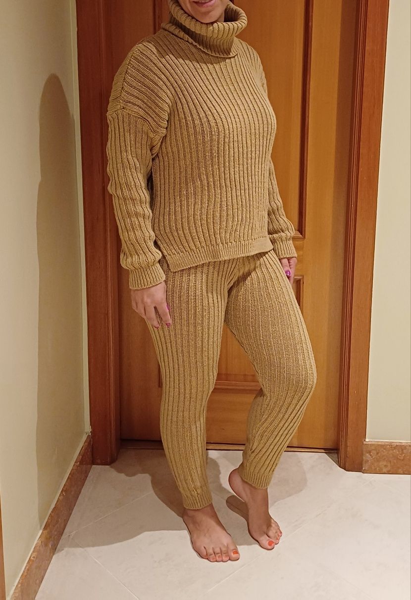 Conjunto em malha camel novo
So experimentei
