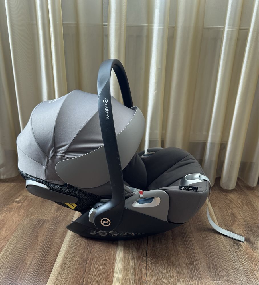Автокрісло Cybex Cloud Z i-size. Platinum+ адаптери для візочка.