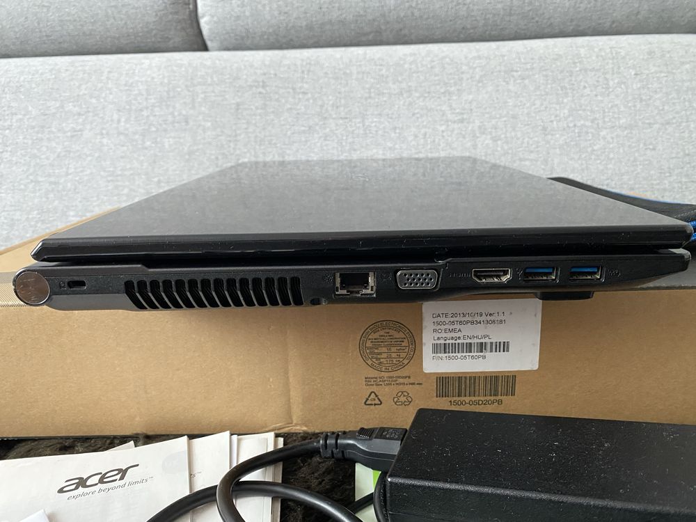 Laptop Acer Aspire V3-772G