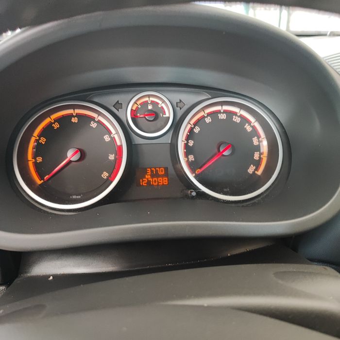 Opel Corsa 1.2 gasolina