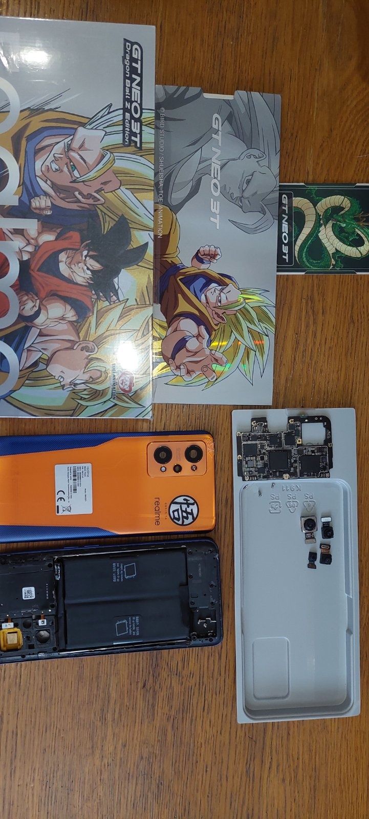 Продам на запчасти REALMI GT NEO3T 8/256GB