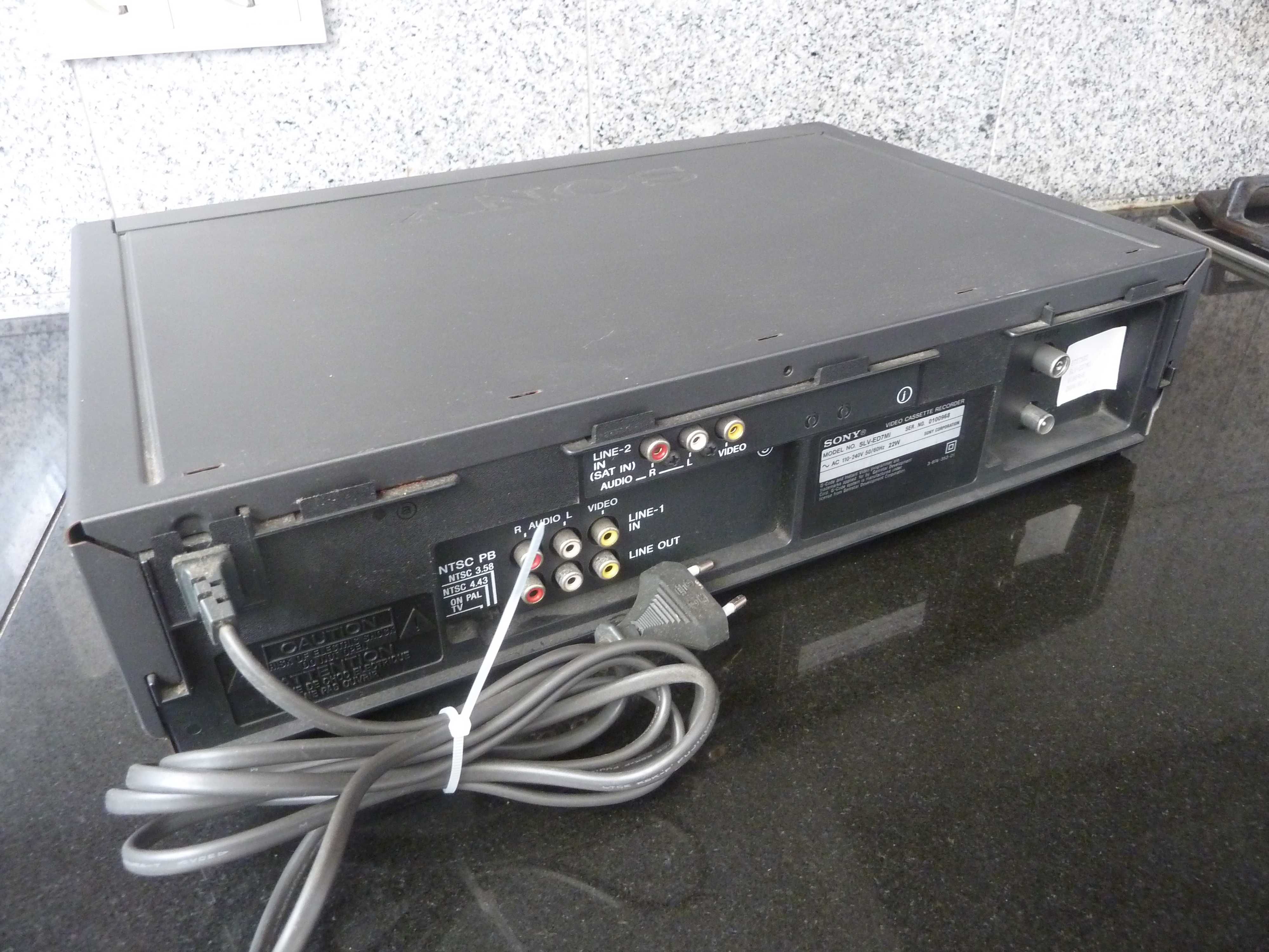 Videogravador Sony SLV-ED7 (Multi System)