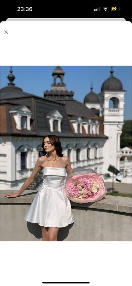 Плаття корсетне біле