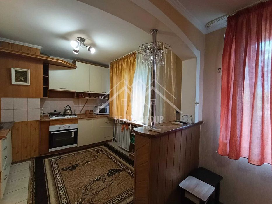 Продаж 4к квартири в тихому районі (Сертифікат)