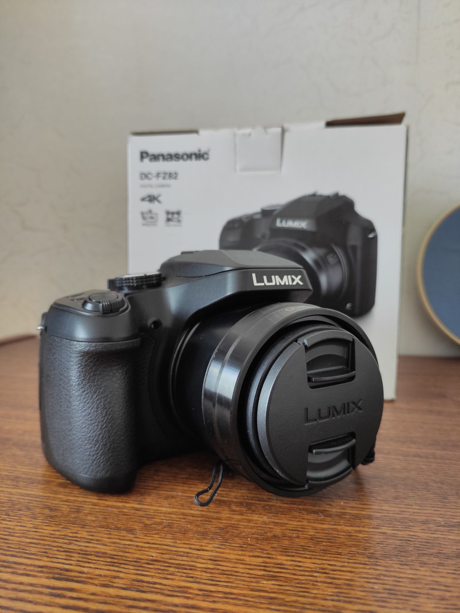 Фотоапарат Panasonic Lumix DC-FZ82  4К