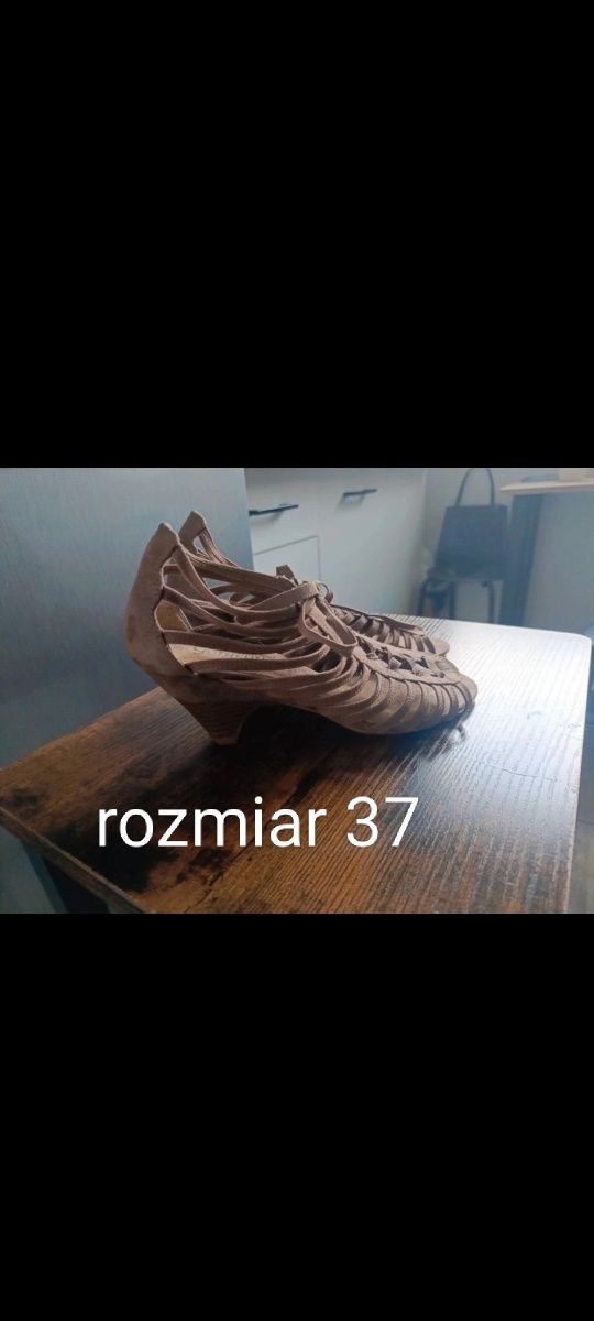 Paka butów rozmiar 37