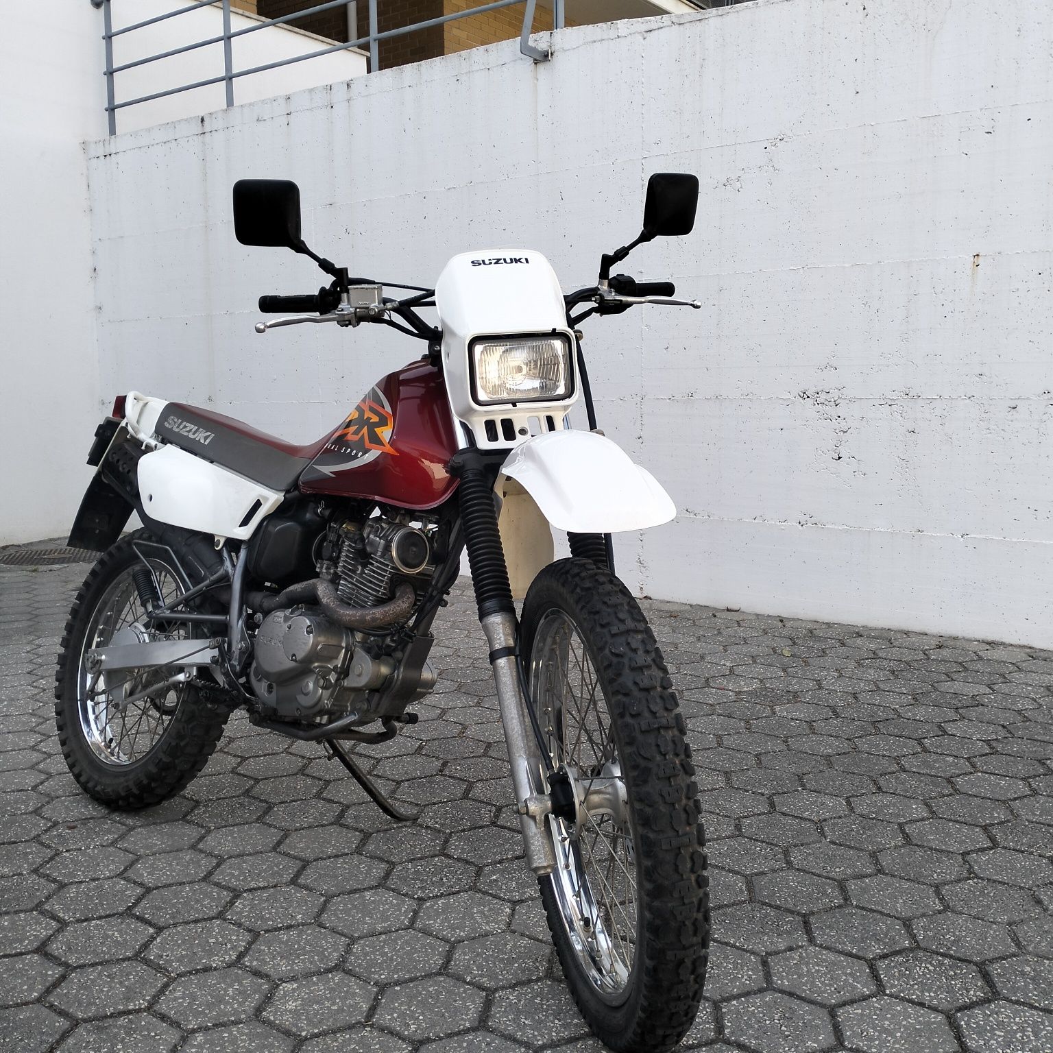 Suzuki DR 125 10kw