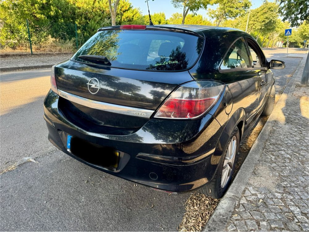 Opel Astra Gtc Impecável
