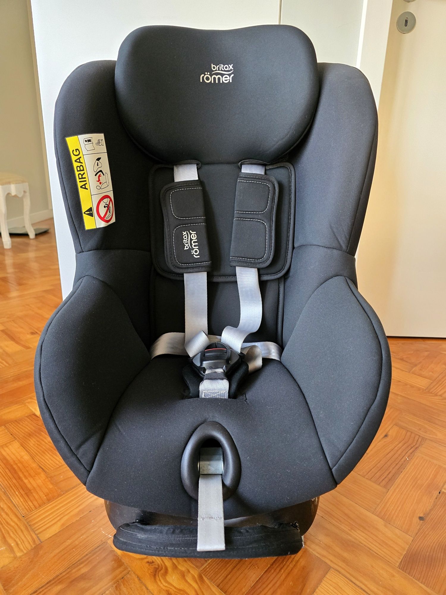 Cadeira Britax Romer Dualfix 2 R Cosmos Black