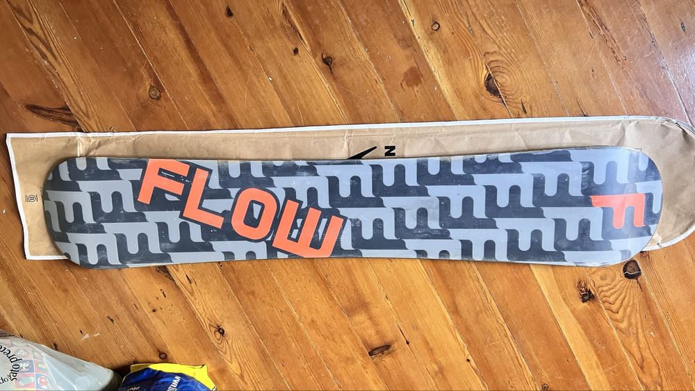 Prancha de Snowboard Flow