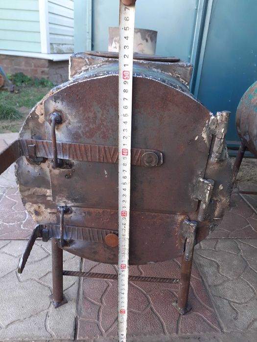 Продам 2 буржуйки ,колисники з арматури 12мм, ціна 3300 гр за штуку