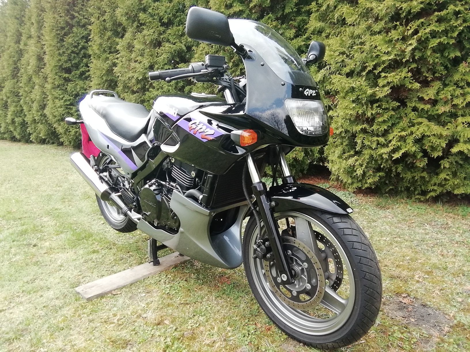 Kawasaki Gpz 500s tylko 14 tysięcy przebiegu