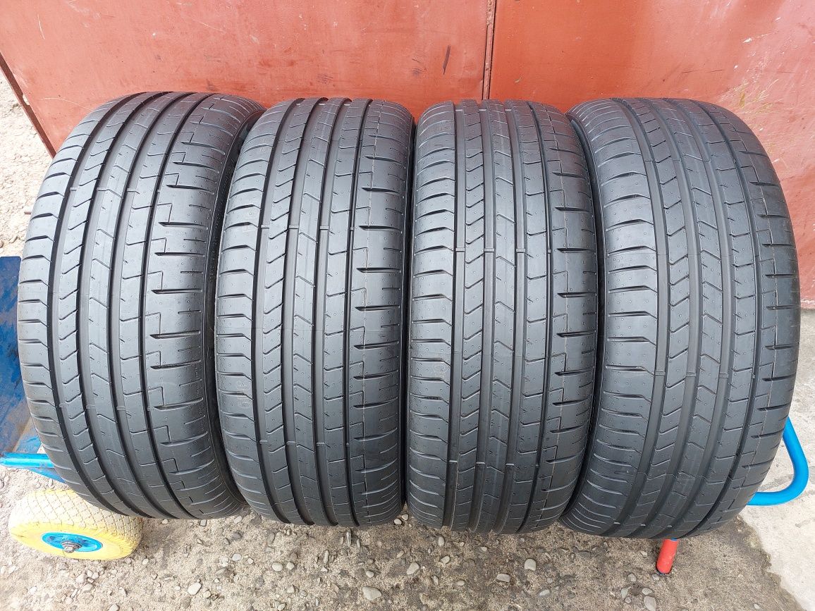 235/45/20 R20 Pirelli PZERO PZ4 MO ELECT 4шт ціна за 1шт літо шини нов