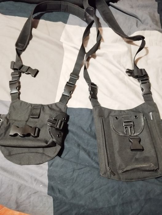 Bolsa de ombro 'pistoleira'