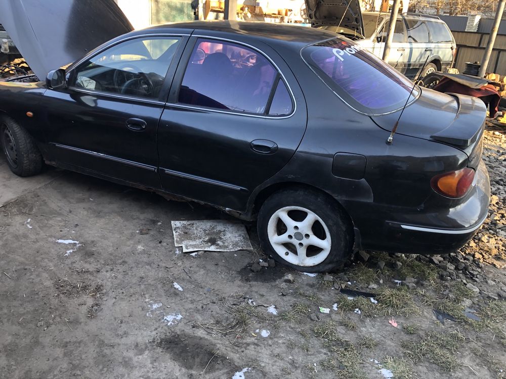 Розборка Huindai Lantra 1.8 бензин автомат
