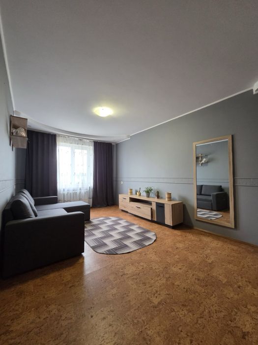 Продам 3 кім. квартиру.Вул.Харківська.Є відновлення