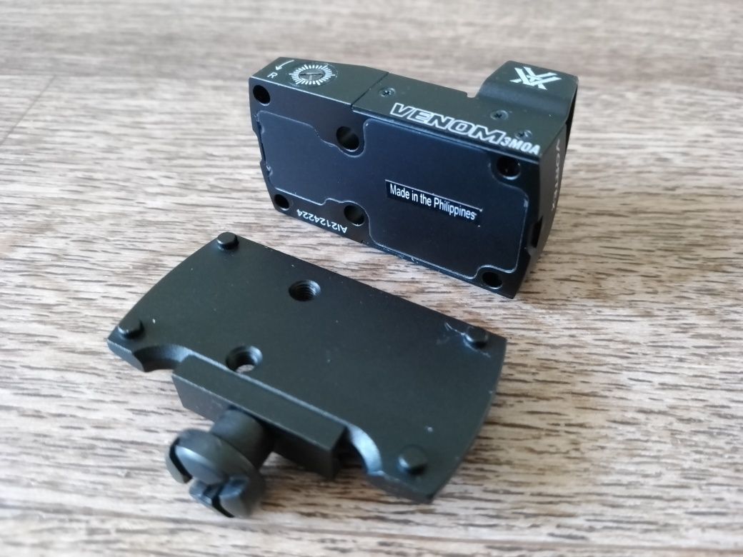 Приціл коліматорний Vortex Venom Red Dot 3 МОА (VMD-3103)