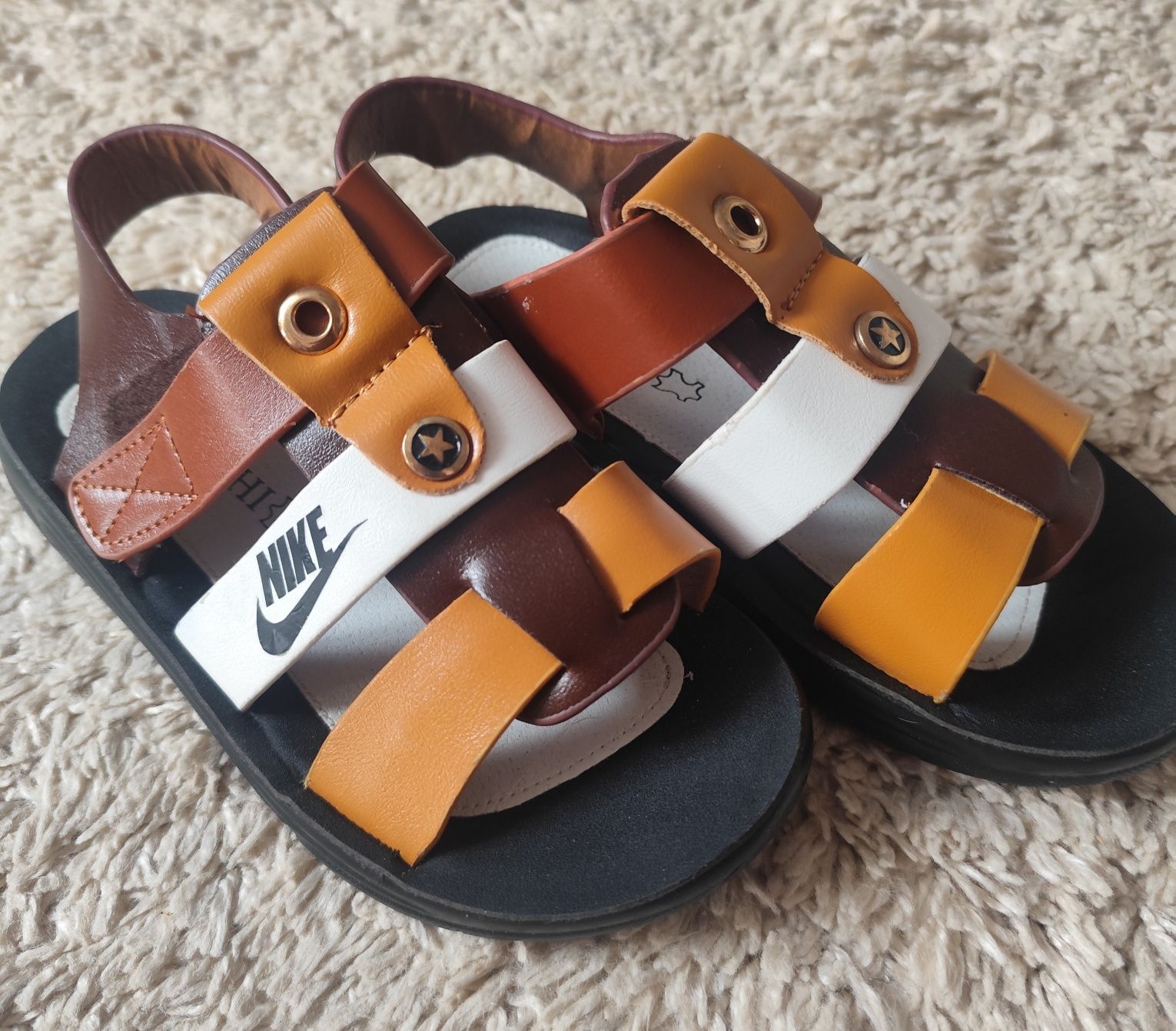 Sandały NIKE rozmiar 34