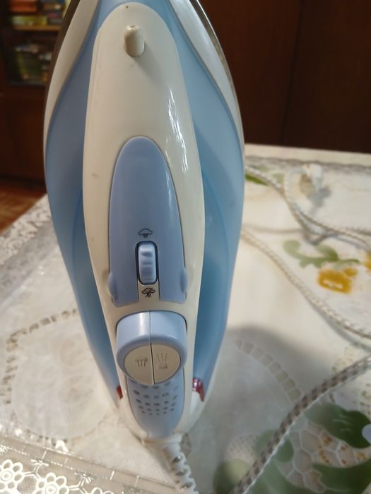 Праска ( утюг )   CARDINAL  .   вживана ,  робоча