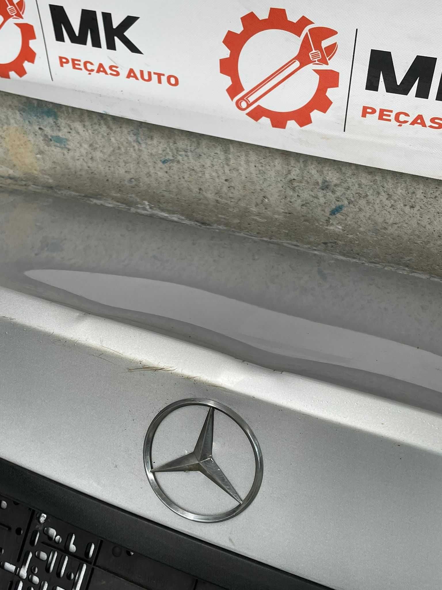 Porta da mala Mercedes Classe C W204