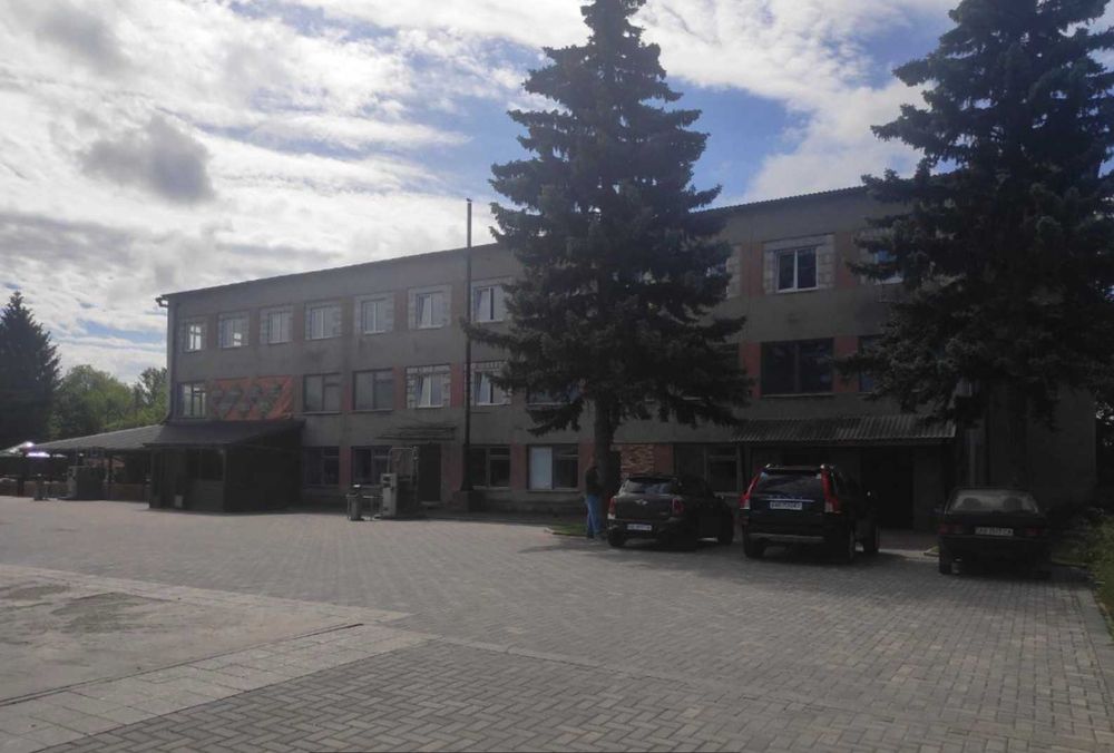 Продаж офісно-виробничого комплексу