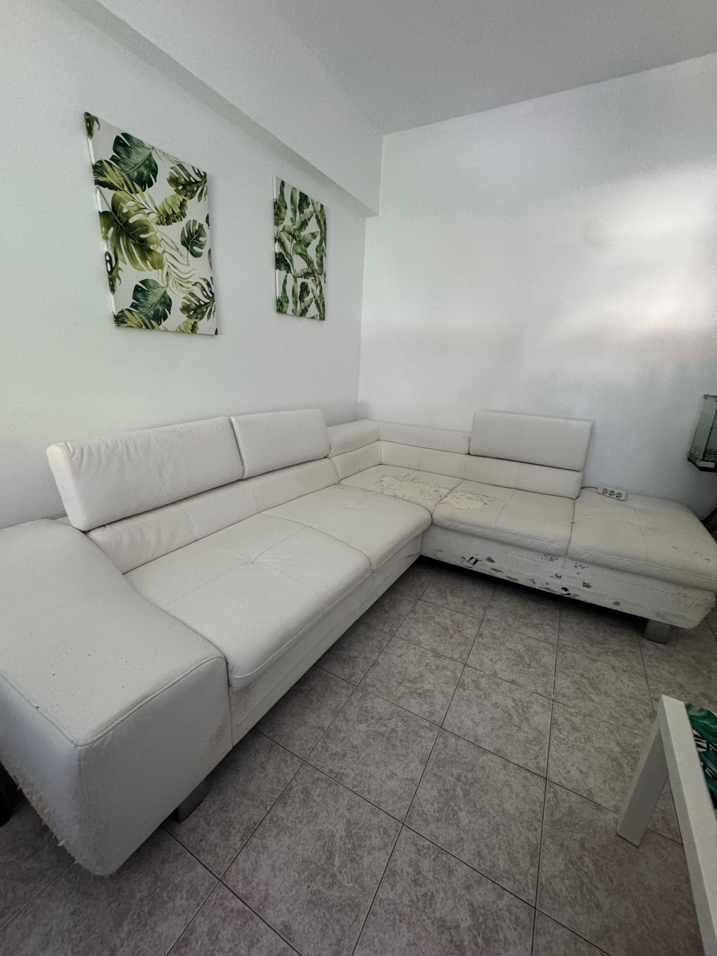 Sofa chaise long