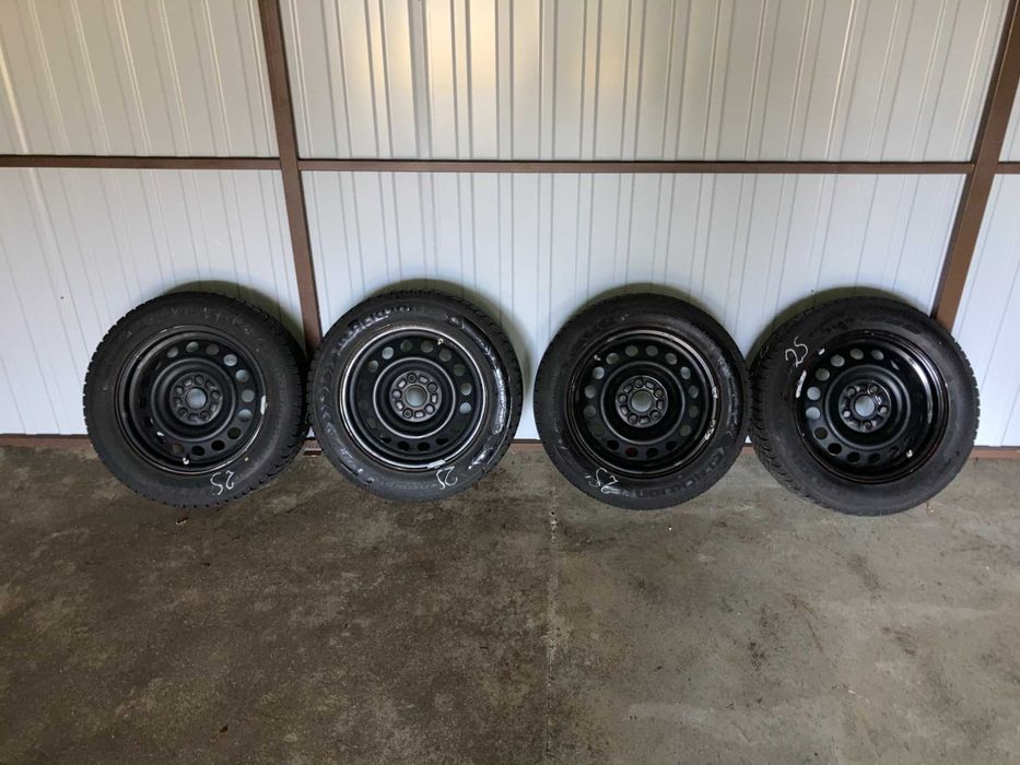 Koła zimowe stalowe HYUNDAI IX 35 Tucson 215/70/16 z czujnikami